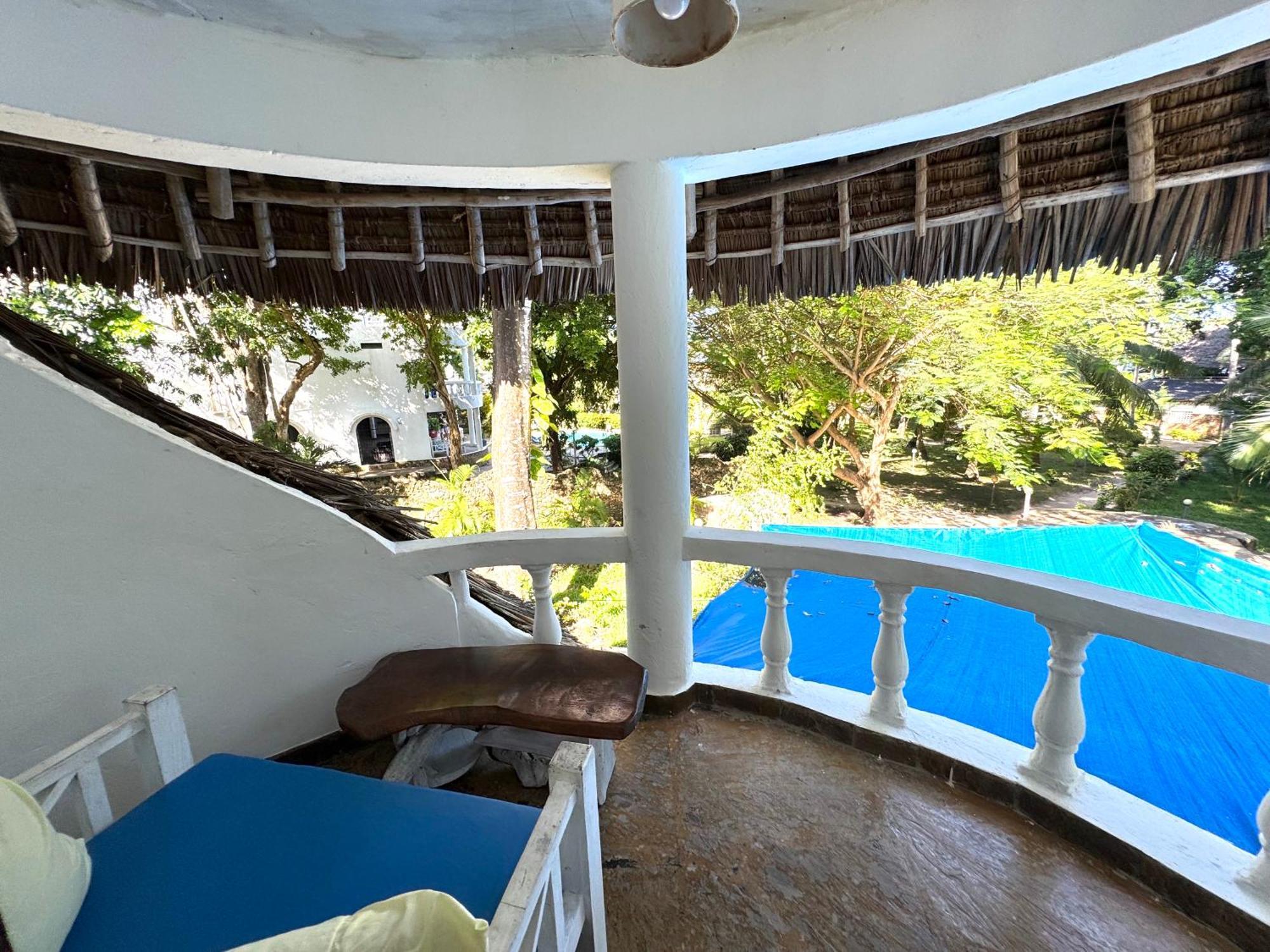 Soul Breeze Beach Resort Diani Beach Eksteriør bilde